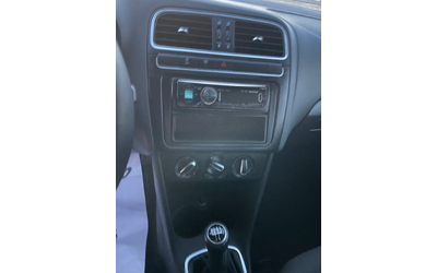 VW Polo 1.6TDI-75-ITALIA - автомобили, коли, обяви за нови и употребявани 10