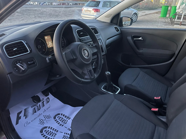 VW Polo 1.6TDI-75-ITALIA - автомобили, коли, обяви за нови и употребявани 9