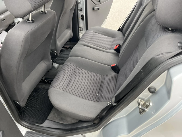 VW Polo 1.4MPI 75кс КЛИМАТИК - автомобили, коли, обяви за нови и употребявани 8