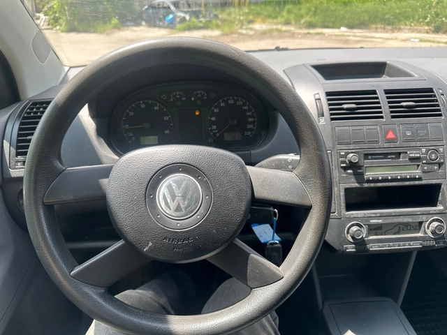 VW Polo 1.2 12v Климатроник - автомобили, коли, обяви за нови и употребявани 11