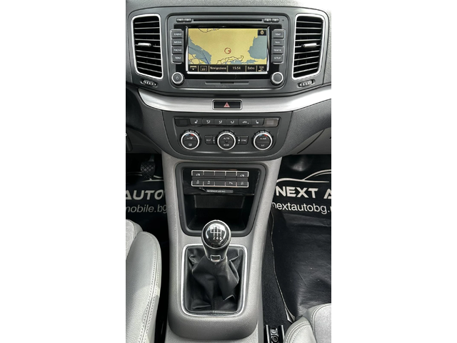 VW Sharan 2.0TDI 140HP 6+ 1 CAMERA NAVI EURO5B - автомобили, коли, обяви за нови и употребявани 10