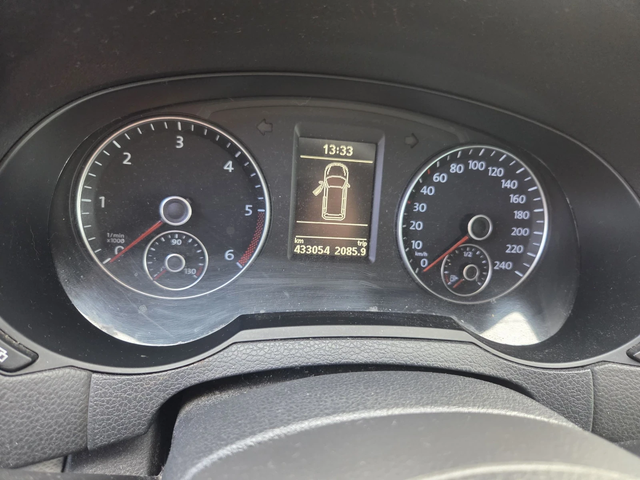 VW Sharan - автомобили, коли, обяви за нови и употребявани 6