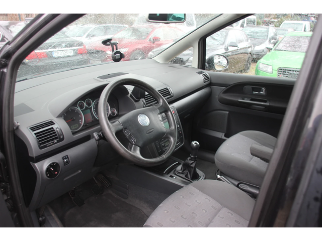 VW Sharan 1.9 TDI 131 кс. 6+ 1 МЕСТА НОВ ВНОС - автомобили, коли, обяви за нови и употребявани 8