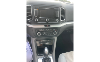 VW Sharan 2.0TDI-NAVI-KAMERA-7m-ITALIA - автомобили, коли, обяви за нови и употребявани 12