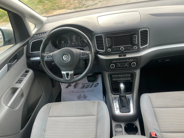 VW Sharan 2.0TDI-NAVI-KAMERA-7m-ITALIA - автомобили, коли, обяви за нови и употребявани 6