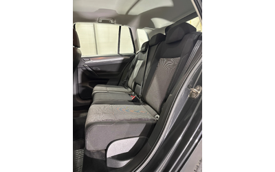 VW Sportsvan NAVI - автомобили, коли, обяви за нови и употребявани 10