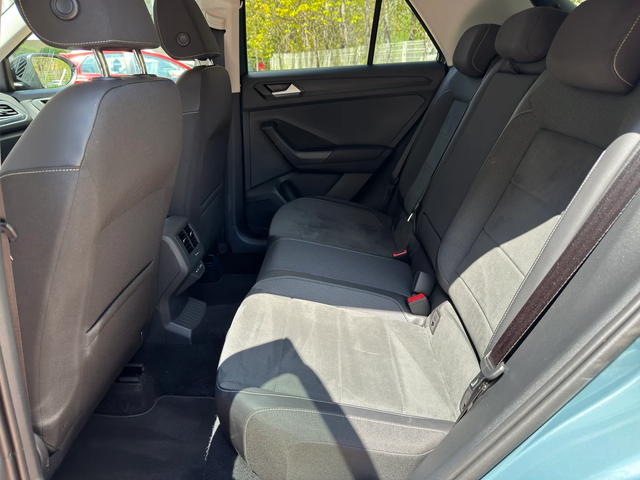 VW T-Roc 1.5 TSI (150 кс) DSG - автомобили, коли, обяви за нови и употребявани 10