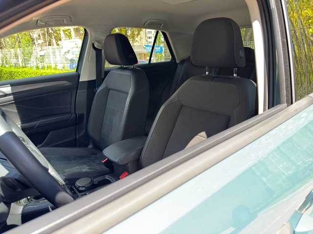 VW T-Roc 1.5 TSI (150 кс) DSG - автомобили, коли, обяви за нови и употребявани 3