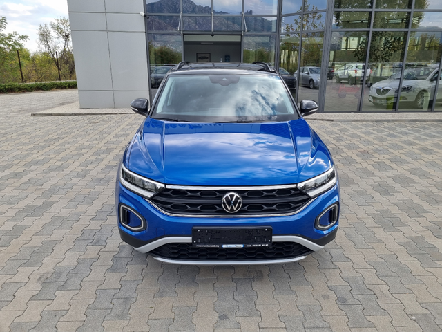 VW T-Roc 1.5TSi-DSG 2023г.-84, 000км - автомобили, коли, обяви за нови и употребявани 1