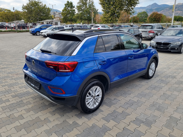 VW T-Roc 1.5TSi-DSG 2023г.-84, 000км - автомобили, коли, обяви за нови и употребявани 5
