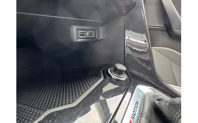 VW T-Roc 2.0 TDI 4Motion - автомобили, коли, обяви за нови и употребявани 14