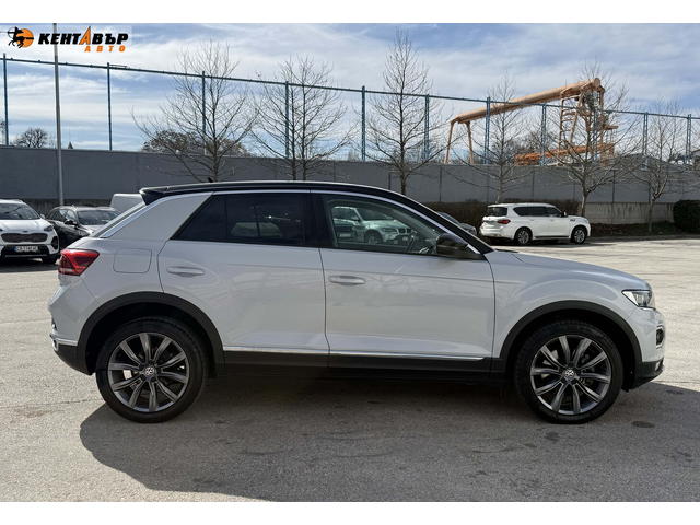 VW T-Roc 2, 0tdi/Автомат/Digital/ГАРАНЦИЯ ОТ КЕНТАВЪР - автомобили, коли, обяви за нови и употребявани 4