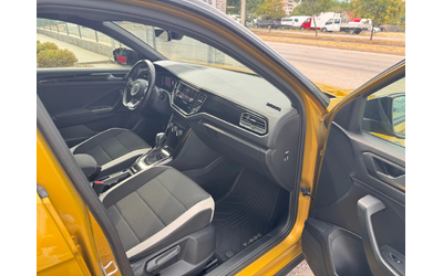 VW T-Roc 1.5TSI DSG ACT * MATRIX* VIRTUAL* DISTRONIC* KEYLE - автомобили, коли, обяви за нови и употребявани 10