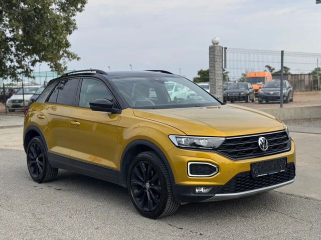 VW T-Roc 1.5TSI DSG ACT * MATRIX* VIRTUAL* DISTRONIC* KEYLE - автомобили, коли, обяви за нови и употребявани 6