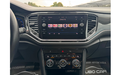VW T-Roc 2.0D-4x4-FULL-DIGITAL-KEYLESS-DISTRONIC-BLIND SPOT - автомобили, коли, обяви за нови и употребявани 12