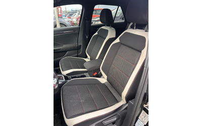 VW T-Roc 1.5TSI AVTOMAT/NAVI EURO 6 - автомобили, коли, обяви за нови и употребявани 11