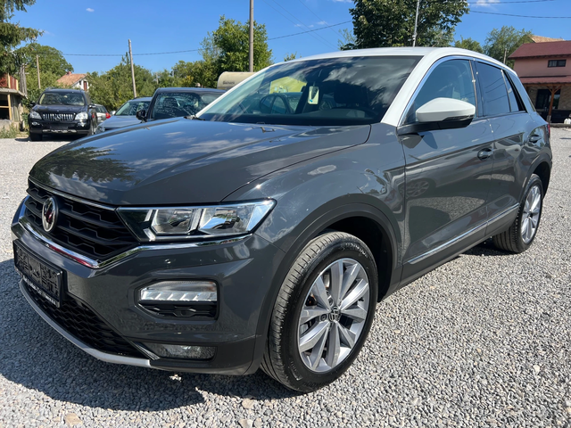 VW T-Roc 2.0TDI-ЕВРО 6D-4X4-АВТОМАТИК-НАВИГАЦИЯ - автомобили, коли, обяви за нови и употребявани 0
