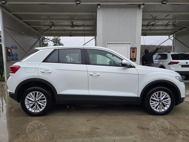 VW T-Roc 2.0TDI 150к.с STYLE DSG-7 - автомобили, коли, обяви за нови и употребявани 7