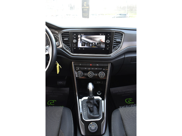 VW T-Roc 2.0TDI* 4MOTION* AUTOMAT - автомобили, коли, обяви за нови и употребявани 13