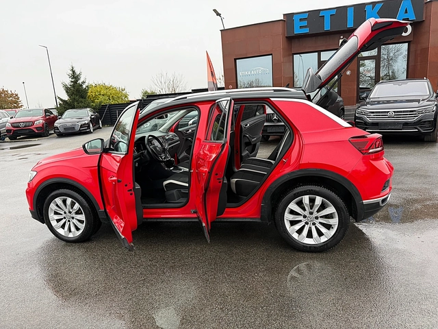 VW T-Roc 2.0tdi-4х4-Led-Bixenon-Kamera-Navi-Avtomatik !!! - автомобили, коли, обяви за нови и употребявани 13