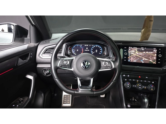 VW T-Roc 2.0 TDI Premium - автомобили, коли, обяви за нови и употребявани 11
