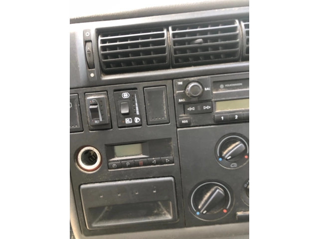 VW T4 2.5 Бензн/Метан CNG - автомобили, коли, обяви за нови и употребявани 10