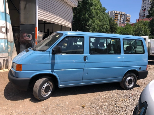 VW T4 2.5 Бензн/Метан CNG - автомобили, коли, обяви за нови и употребявани 2