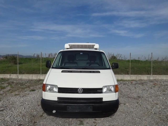 VW T4 2. 5TDI ХЛАДИЛЕН - автомобили, коли, обяви за нови и употребявани 2