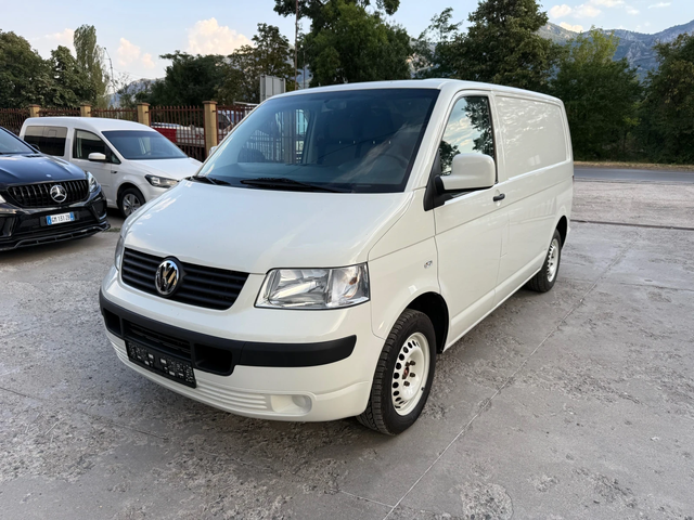 VW T5 1.9 tdi 114000км. НОВ - автомобили, коли, обяви за нови и употребявани 0