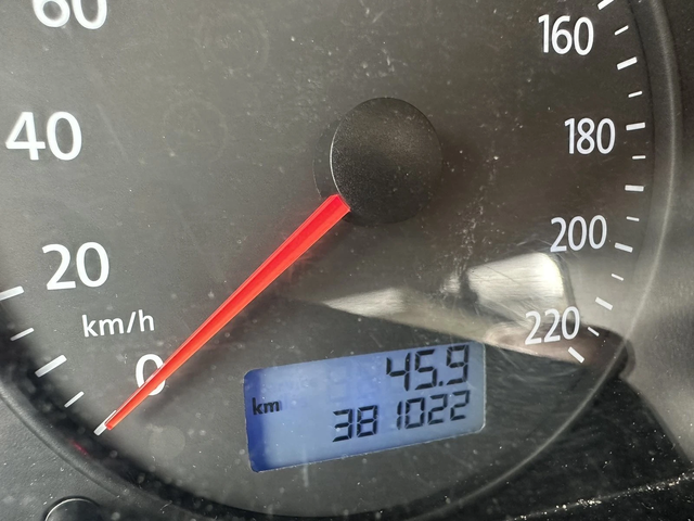 VW T5 - автомобили, коли, обяви за нови и употребявани 14