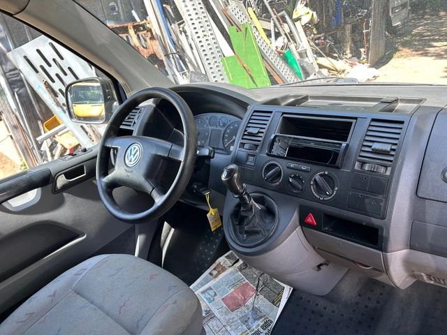 VW T5 1.9TDi - автомобили, коли, обяви за нови и употребявани 7