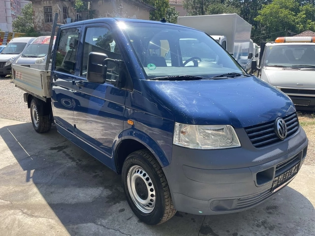 VW T5 2.5TDi - автомобили, коли, обяви за нови и употребявани 4