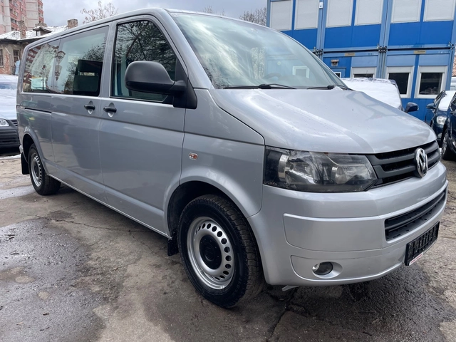 VW T5 2, 0 TDi - автомобили, коли, обяви за нови и употребявани 0