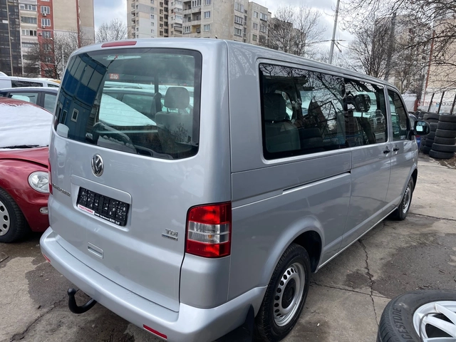 VW T5 2, 0 TDi - автомобили, коли, обяви за нови и употребявани 6