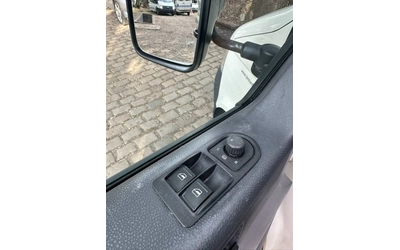 VW T5 2, 5 TDi 4motion - автомобили, коли, обяви за нови и употребявани 8