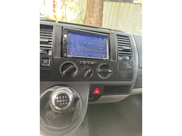 VW T5 2, 5 TDi 4motion - автомобили, коли, обяви за нови и употребявани 9