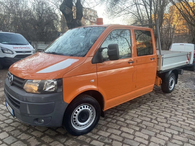 VW T5 2, 0 TDi - автомобили, коли, обяви за нови и употребявани 0