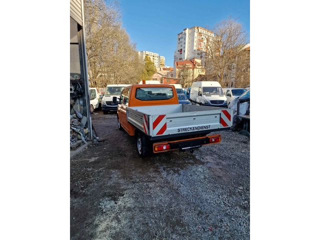 VW T5 1.9TDi - автомобили, коли, обяви за нови и употребявани 1