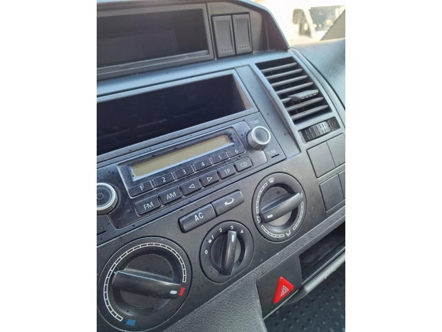VW T5 1.9TDi - автомобили, коли, обяви за нови и употребявани 4