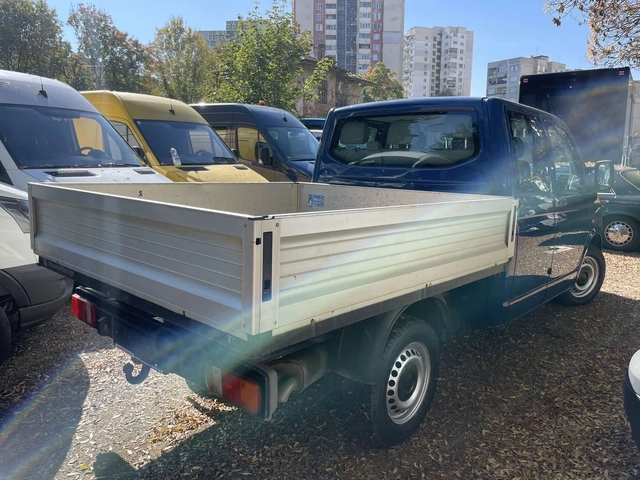 VW T5 2.5TDi - автомобили, коли, обяви за нови и употребявани 4