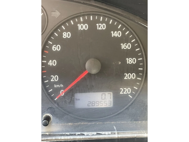 VW T5 2.5TDi - автомобили, коли, обяви за нови и употребявани 5