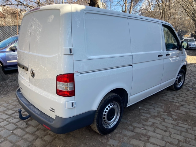 VW T5 2.0TDi - автомобили, коли, обяви за нови и употребявани 3