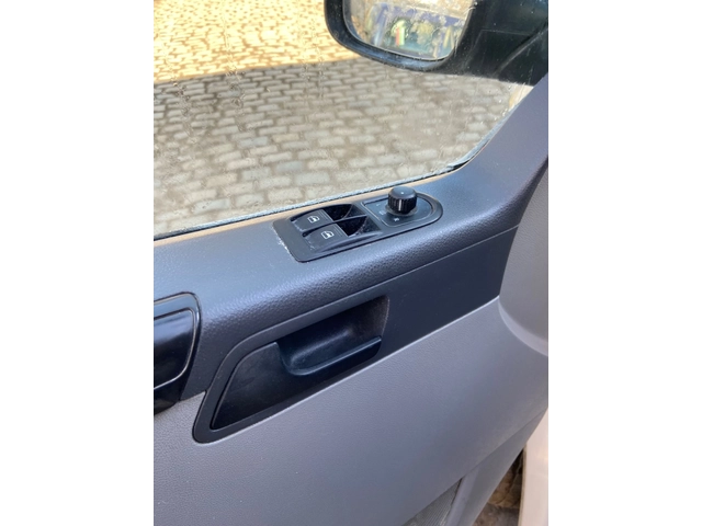 VW T5 2.0TDi - автомобили, коли, обяви за нови и употребявани 7