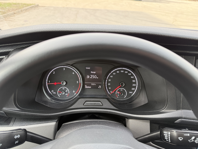 VW T6 TRANSPORTER FACELIFT - автомобили, коли, обяви за нови и употребявани 11