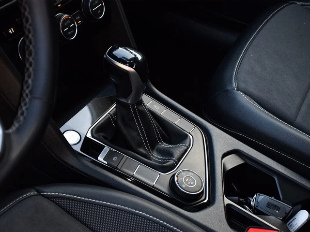 VW Taos Comfortline 4Motion АвтоКредит  (ЦЕНА ДО БГ) - автомобили, коли, обяви за нови и употребявани 3