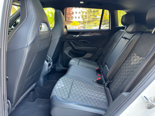 VW Tiguan 1.5 TSI (272 кс) eHybrid DSG - автомобили, коли, обяви за нови и употребявани 14