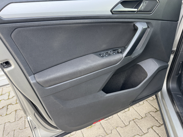VW Tiguan 1.6tdi 116ps,6ck.,евро 6В,нави,климатрон.,мулти,usb, - автомобили, коли, обяви за нови и употребявани 19