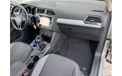 VW Tiguan 1.6tdi 116ps,6ck.,евро 6В,нави,климатрон.,мулти,usb, - автомобили, коли, обяви за нови и употребявани 8