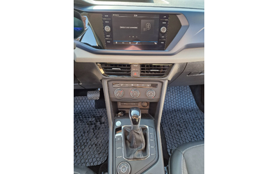 VW Tiguan VW TAOS/ 1.5 BENZ - автомобили, коли, обяви за нови и употребявани 10