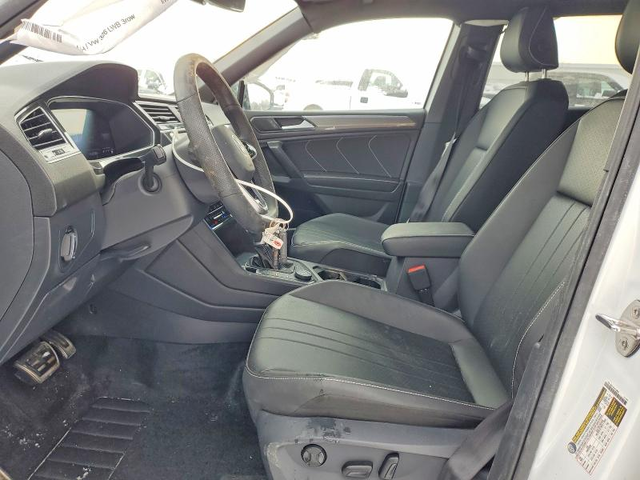 VW Tiguan 2.0L 4 ALL WHEEL DRIVE - автомобили, коли, обяви за нови и употребявани 7